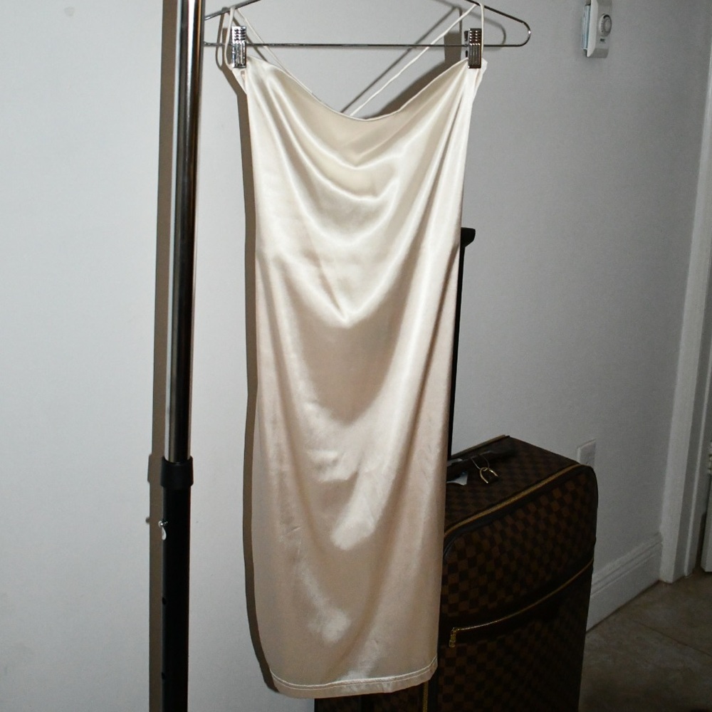 Cream/nude color dress